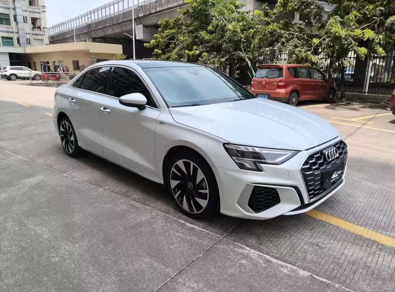 广州22年奥迪A33