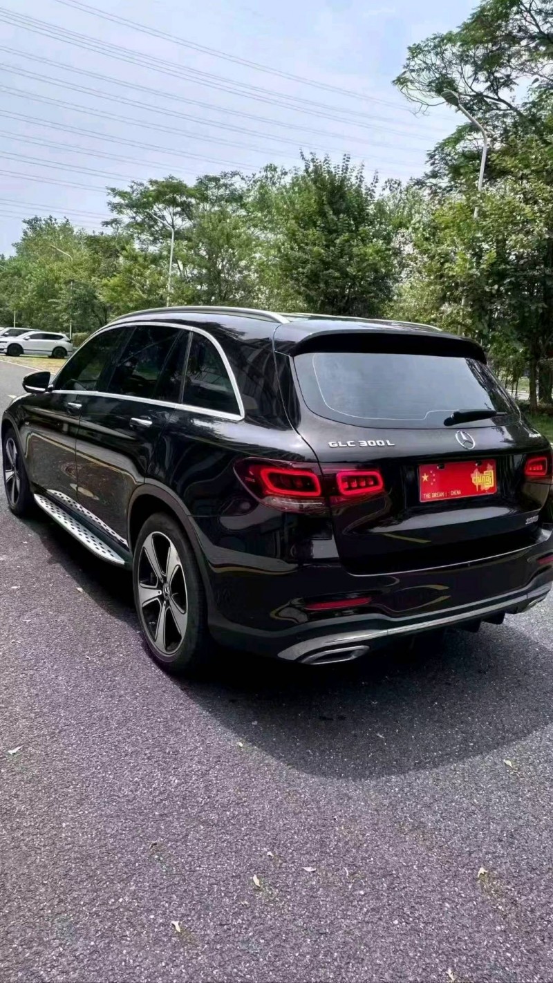 广州22年奔驰GLC7