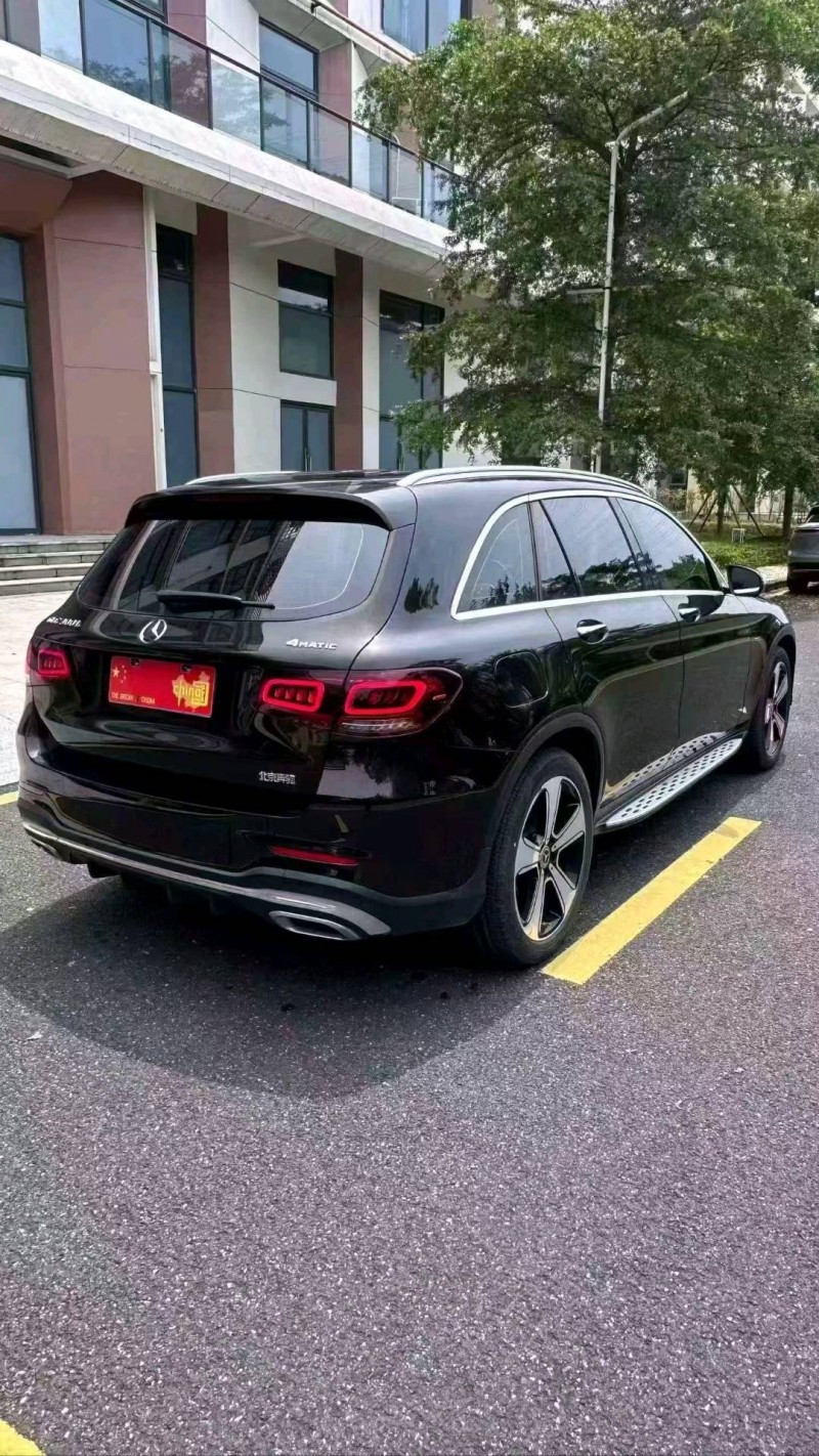 广州22年奔驰GLC8
