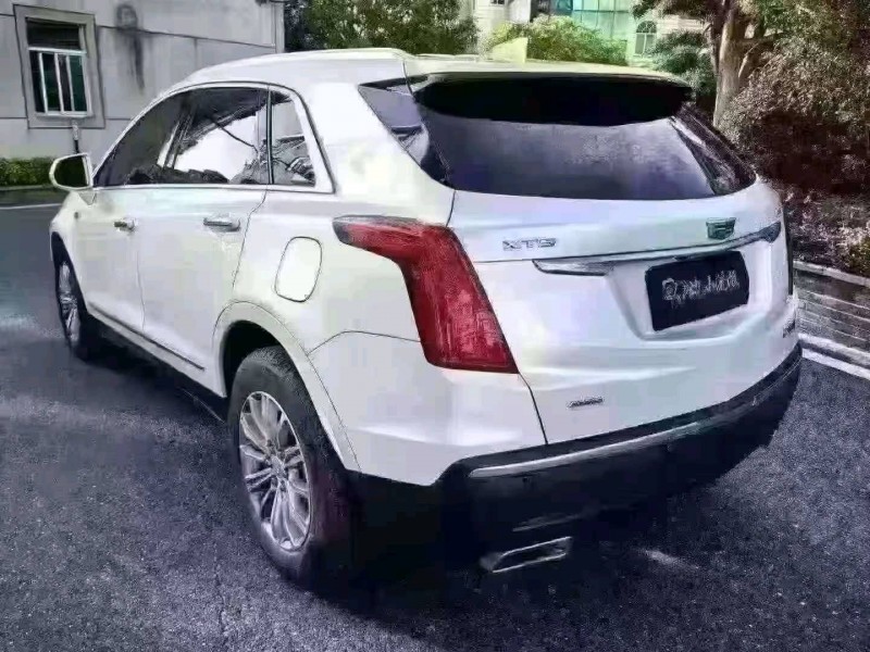 金华18年凯迪拉克XT55