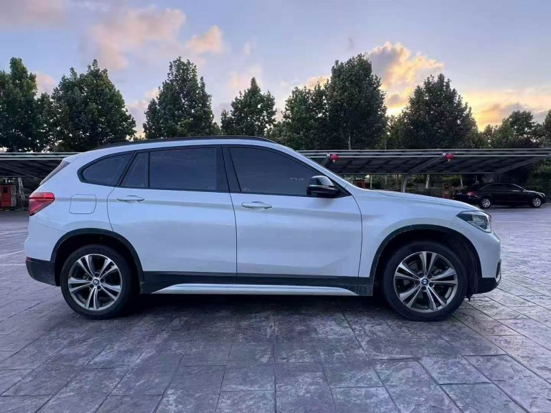 宁波19年宝马X17