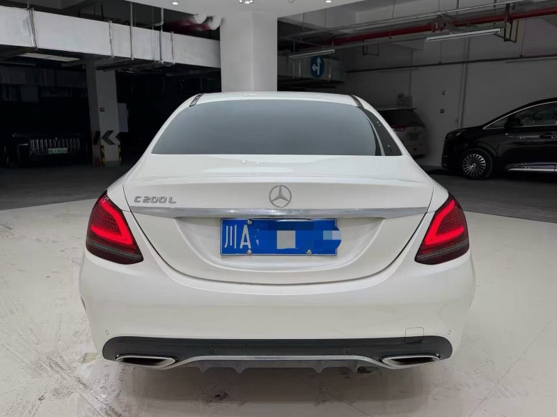 成都19年奔驰C6