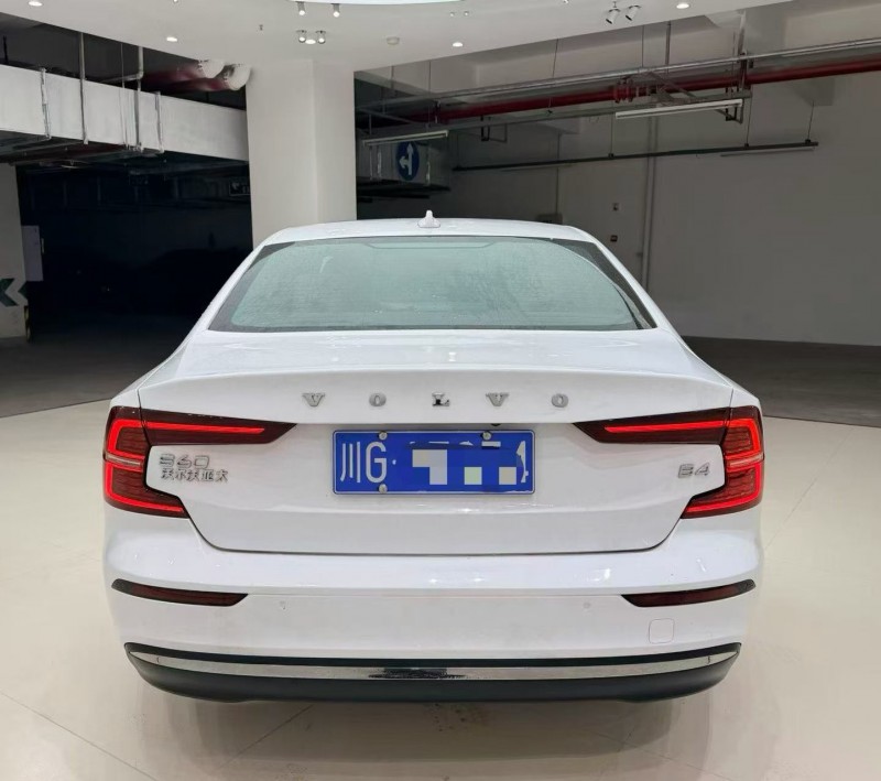 成都24年沃尔沃S60L8