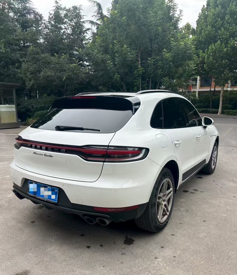 东营20年保时捷Macan7