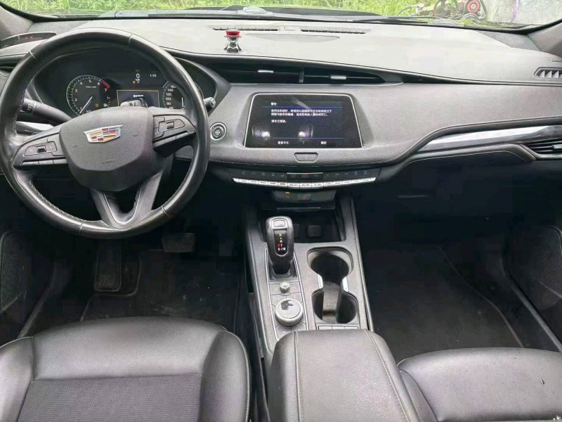 徐州19年凯迪拉克XT48