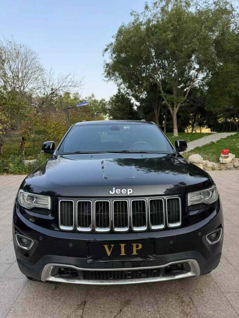 邢台14年Jeep大切诺基1