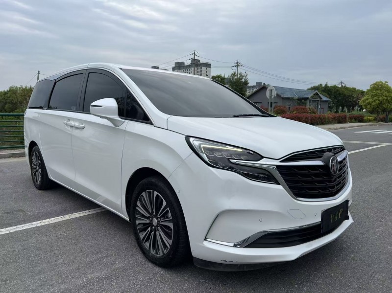 盐城21年别克GL82