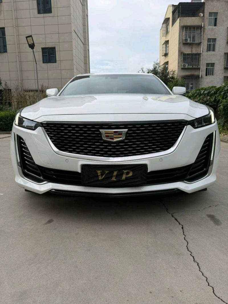 襄阳22年凯迪拉克CT52