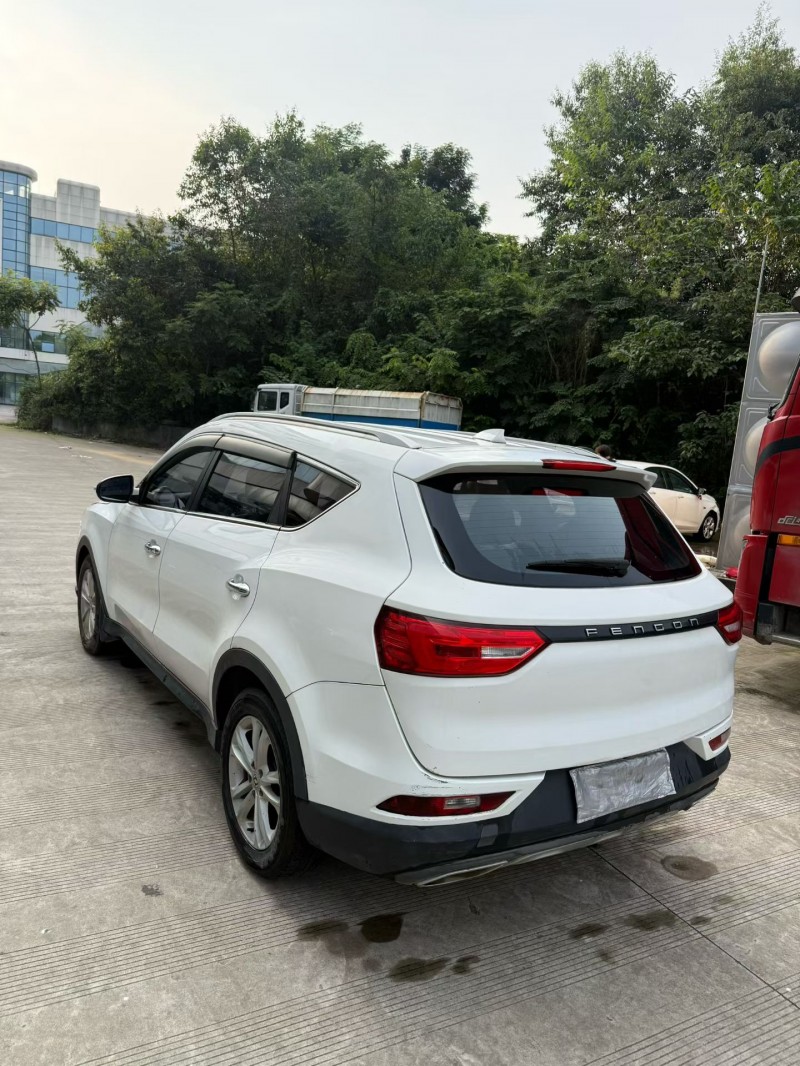 乐山20年东风风光5