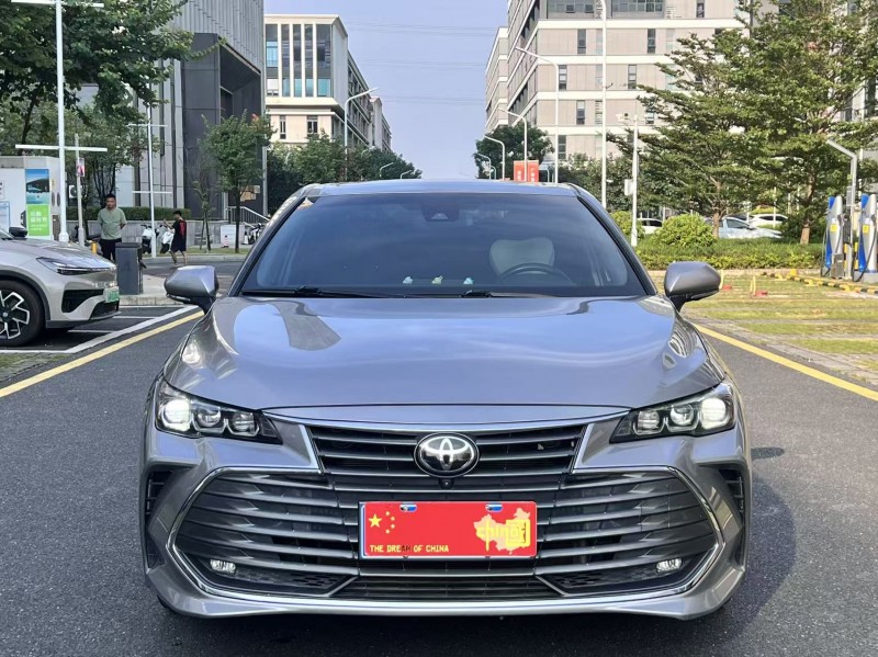 广州20年丰田亚洲龙1