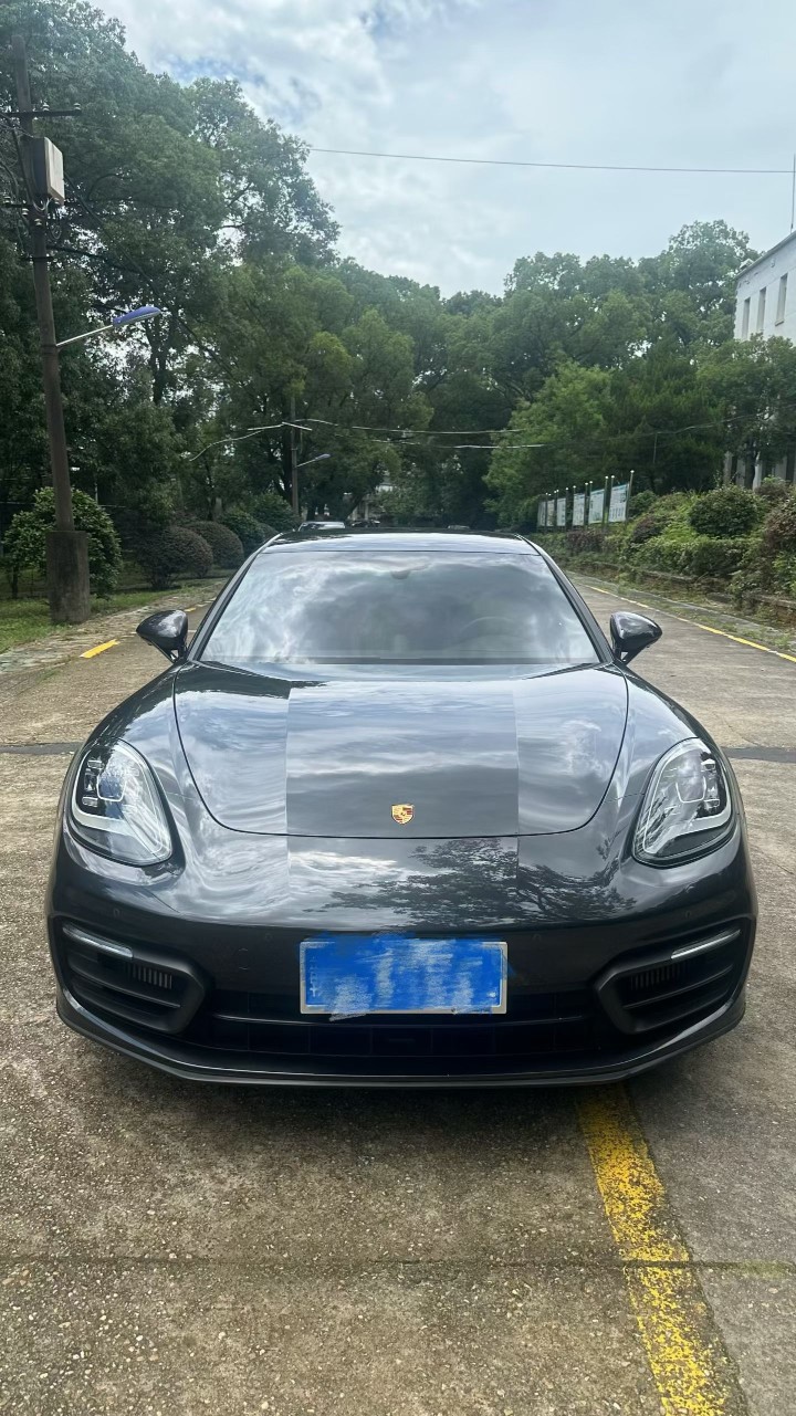 南昌24年保时捷帕拉梅拉1