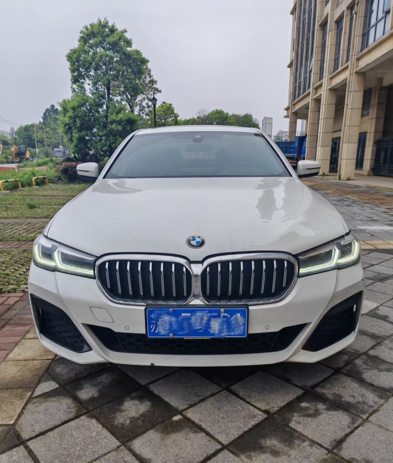 南昌22年宝马5系1