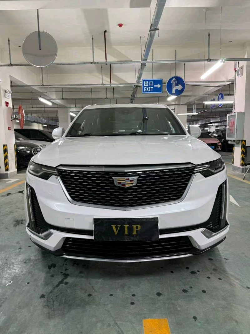 襄阳20年凯迪拉克XT63