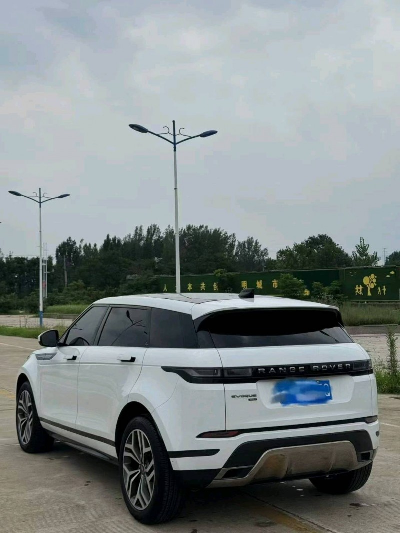 潍坊23年路虎极光8