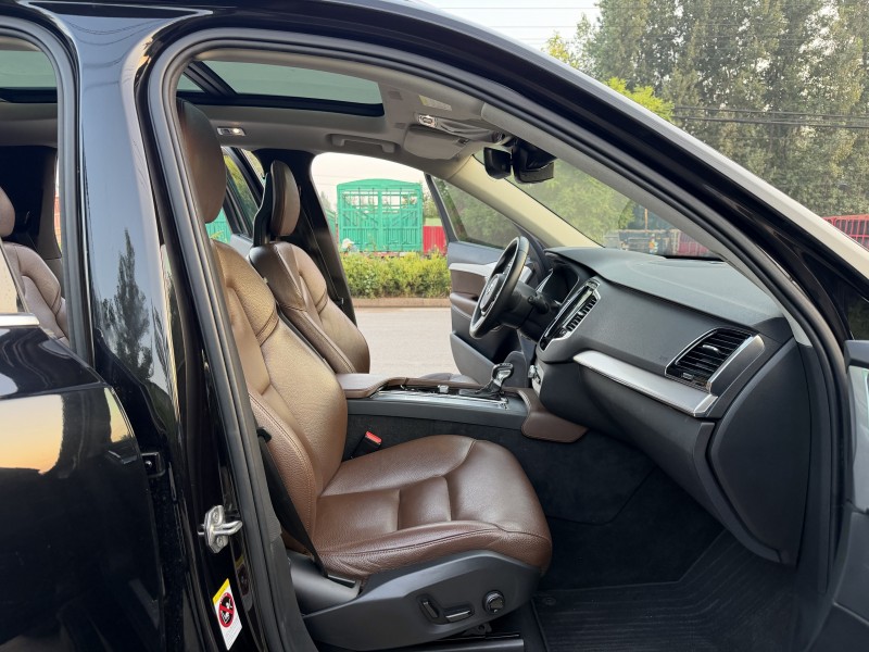 济宁18年沃尔沃XC902
