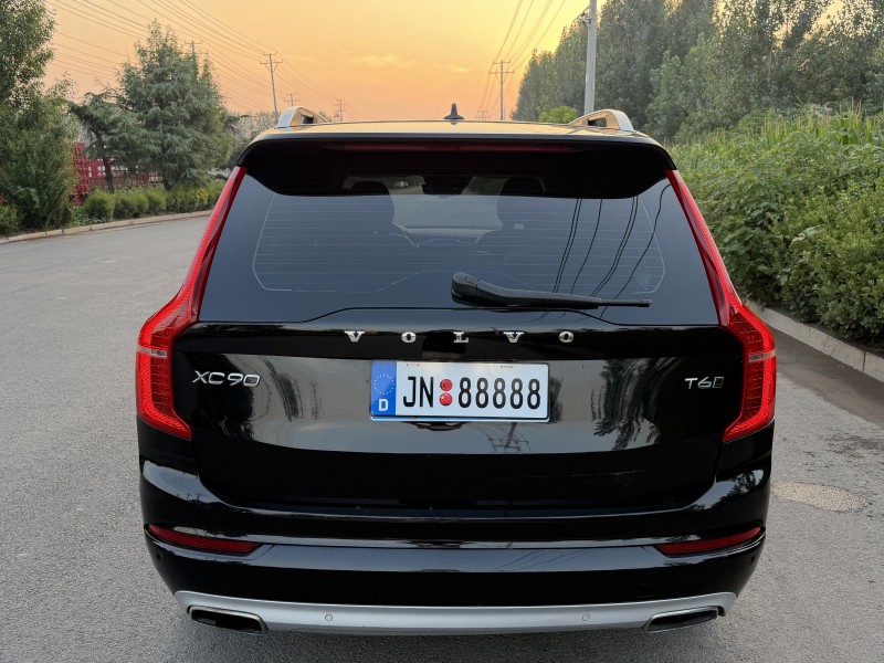 济宁18年沃尔沃XC909