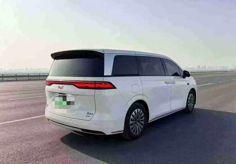 邢台25年比亚迪夏8