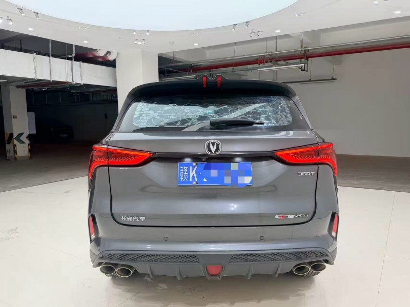 成都22年长安汽车CS758