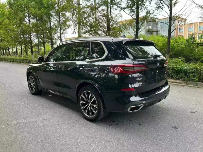 徐州21年宝马X58