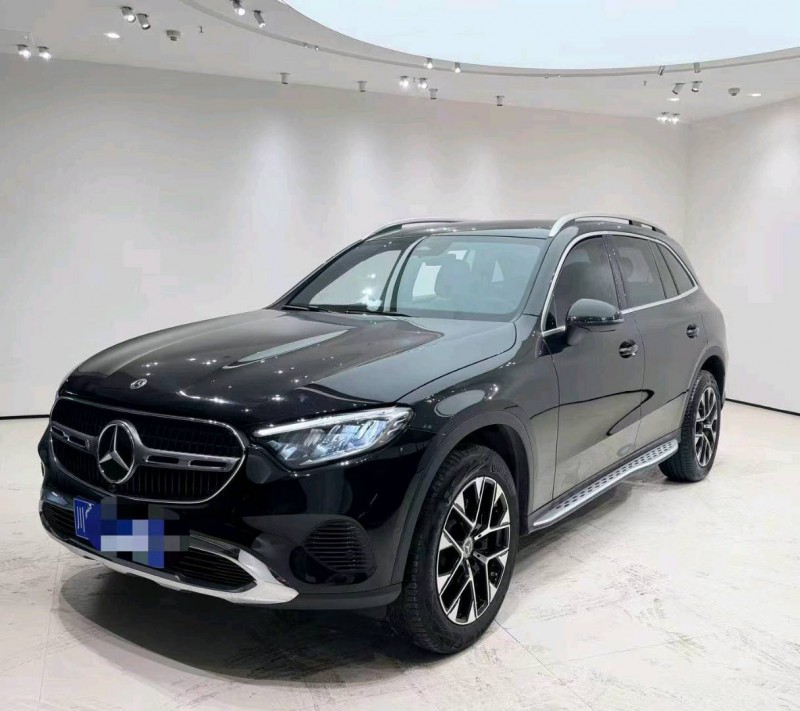 成都23年奔驰GLC3