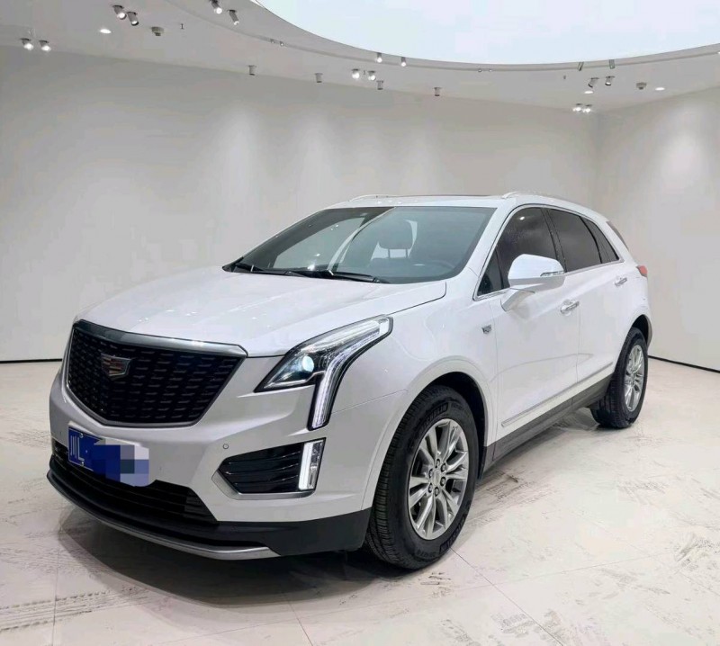 成都21年凯迪拉克XT52
