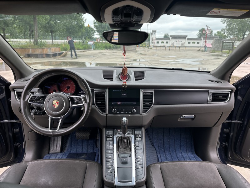 徐州16年保时捷Macan4