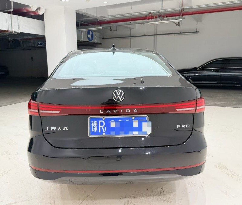 成都26年大众朗逸8