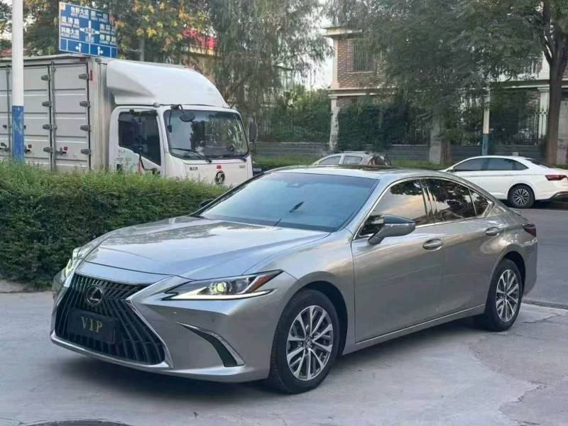 安阳24年雷克萨斯ES2