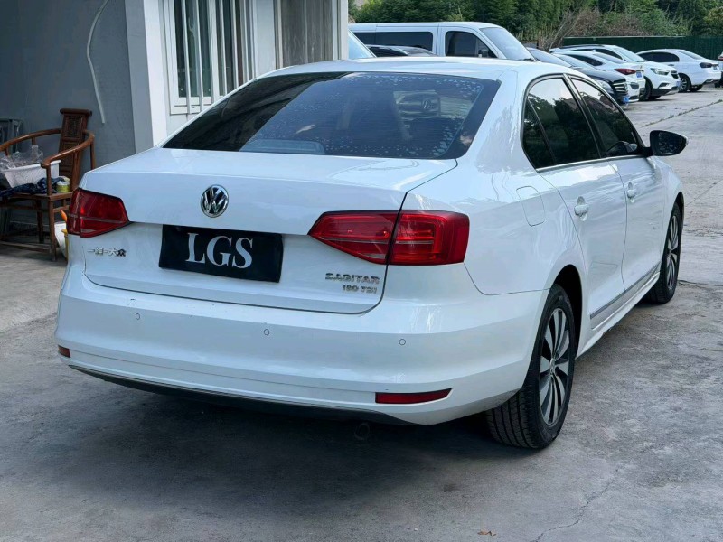 许昌19年大众速腾8