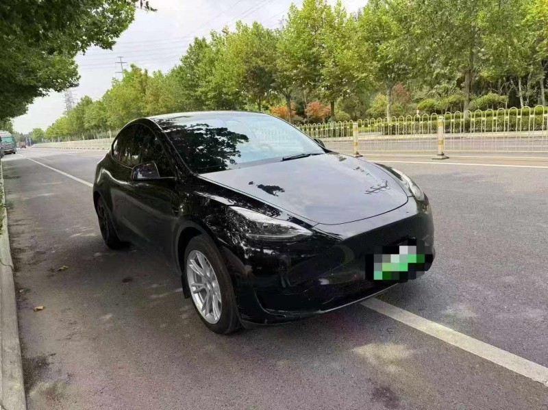东营23年特斯拉MODEL Y4