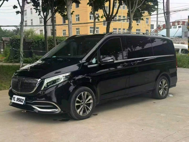 安阳21年奔驰V3