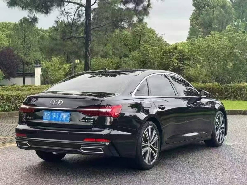 苏州21年奥迪A6L8