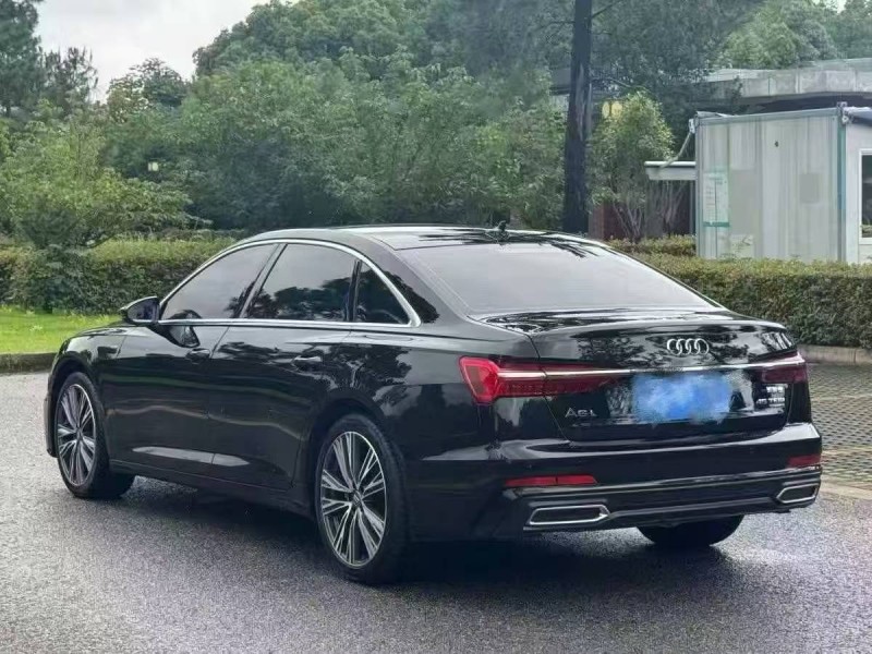 苏州21年奥迪A6L9