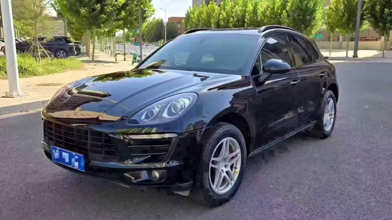 唐山15年保时捷Macan4