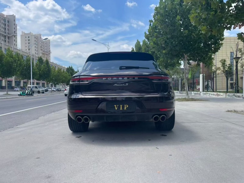 泰安20年保时捷Macan9