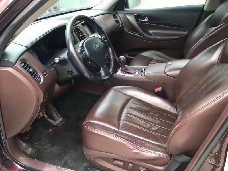 济宁14年英菲尼迪QX504
