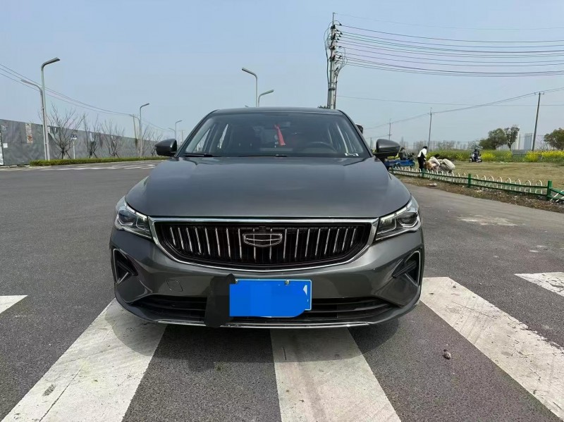 苏州23年吉利帝豪1