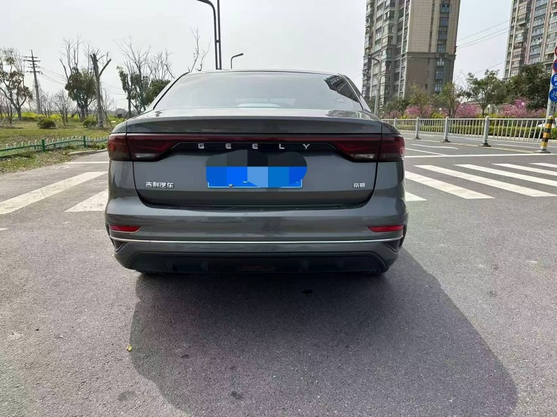 苏州23年吉利帝豪7