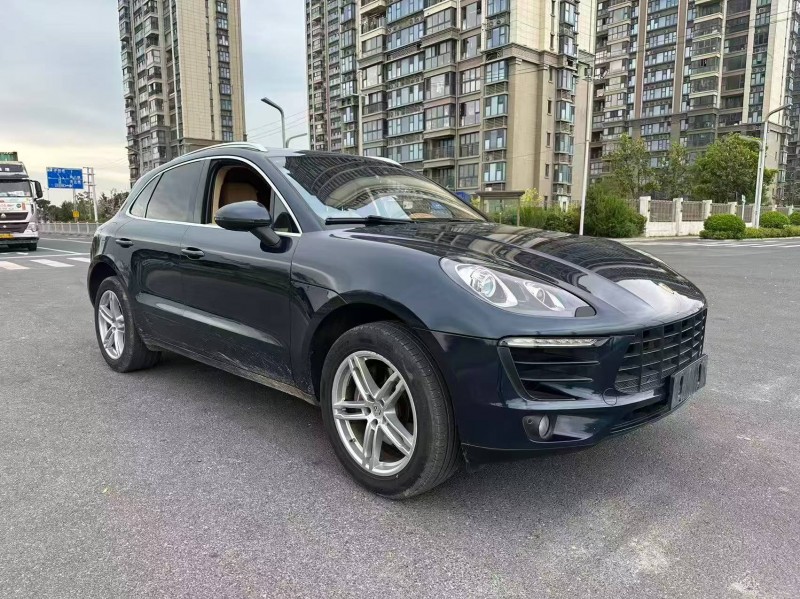 苏州15年保时捷Macan2