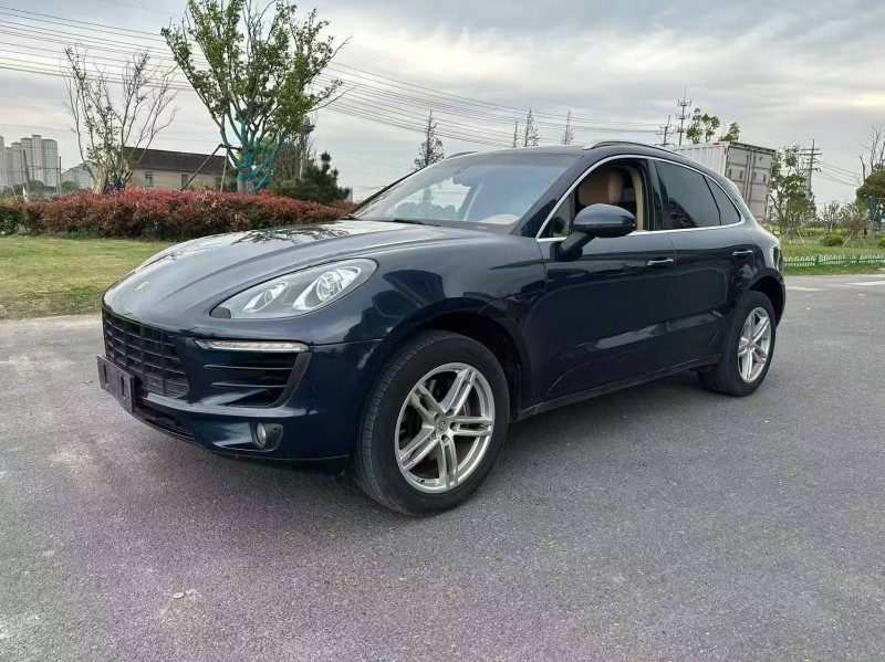 苏州15年保时捷Macan3