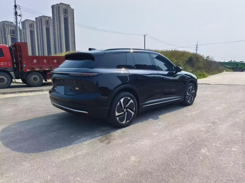 苏州25年蔚来ES69