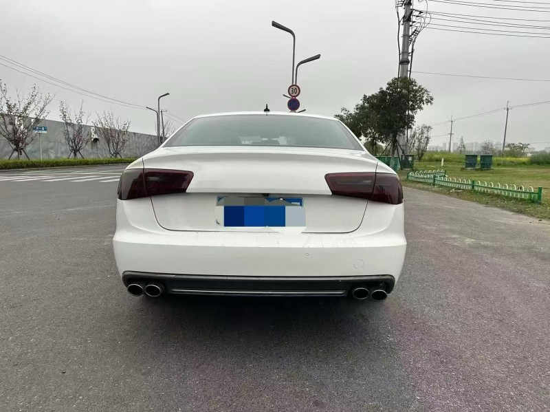苏州14年奥迪A6L8