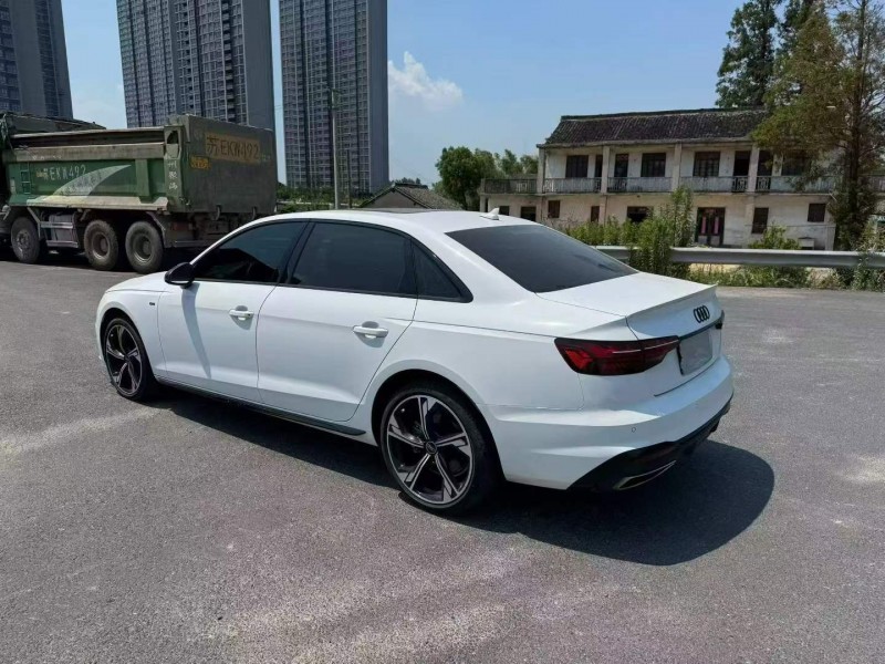 苏州24年奥迪A4L7