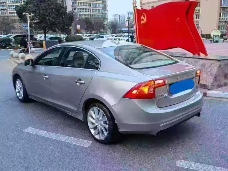 安阳14年沃尔沃S60L9