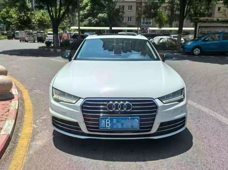 安阳18年奥迪A7L1