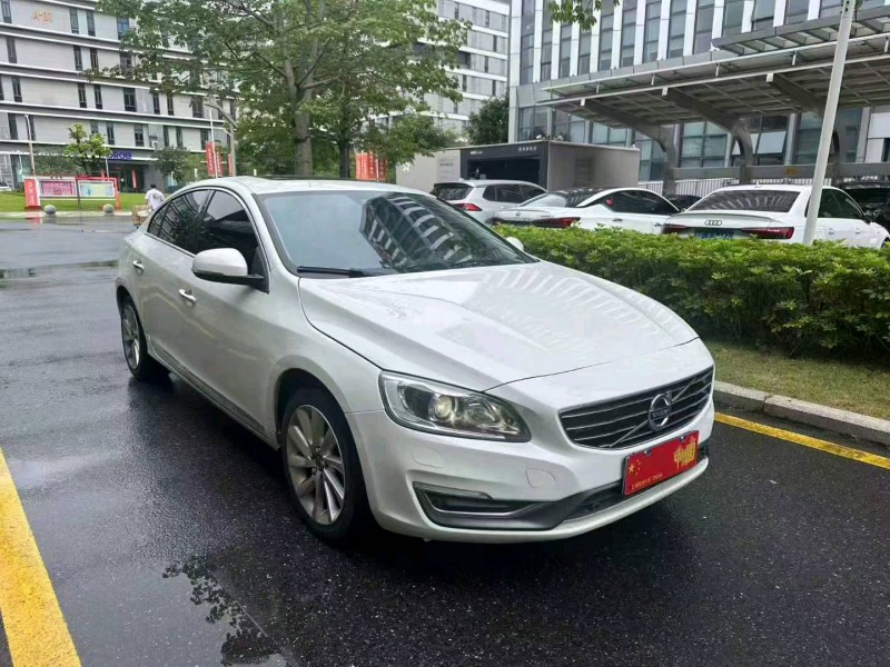 广州16年沃尔沃S60L6
