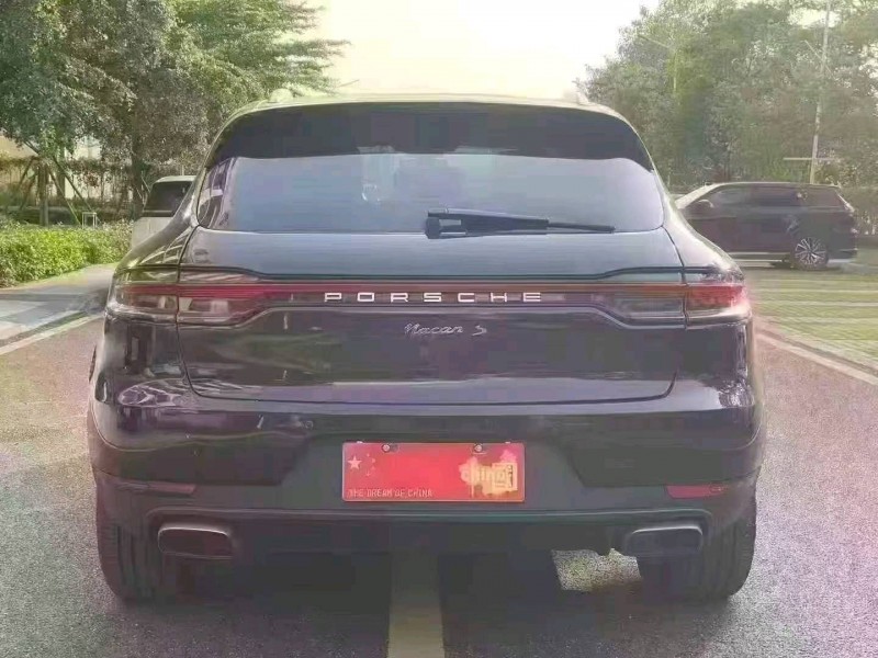 广州19年保时捷Macan5