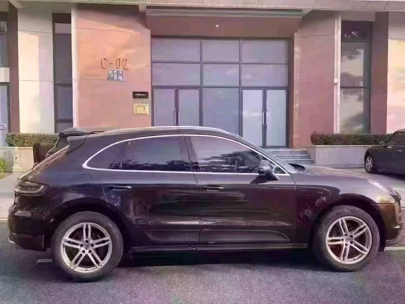 广州19年保时捷Macan6