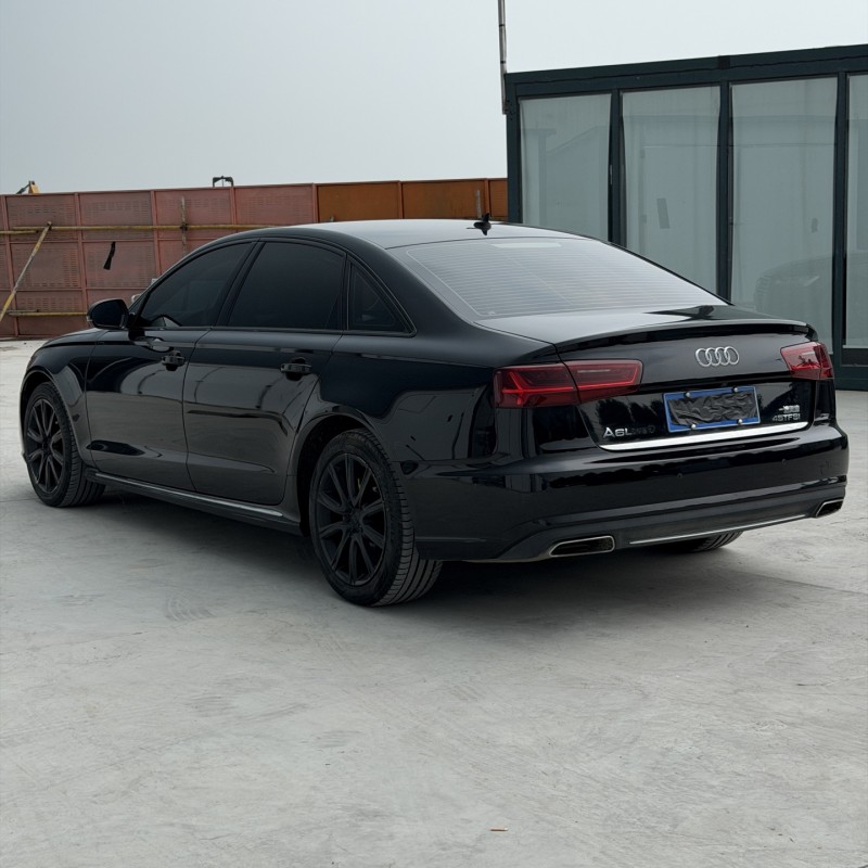新乡17年奥迪A6L8