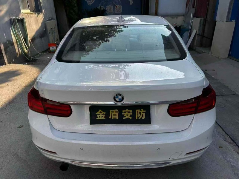 潍坊15年宝马3系9